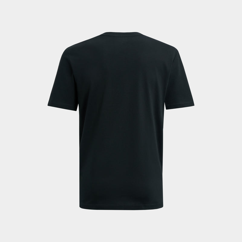 Black T-shirt